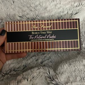 Too Faced The Natural Nudes